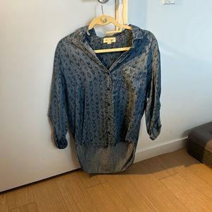 Anthropologie long sleeve button down denim top, size M, Cloth & Stone